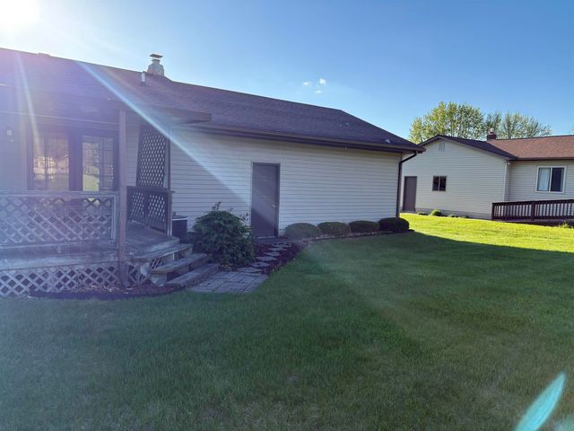 8568 Tim Tam Trail Circle, Flushing, MI 48433