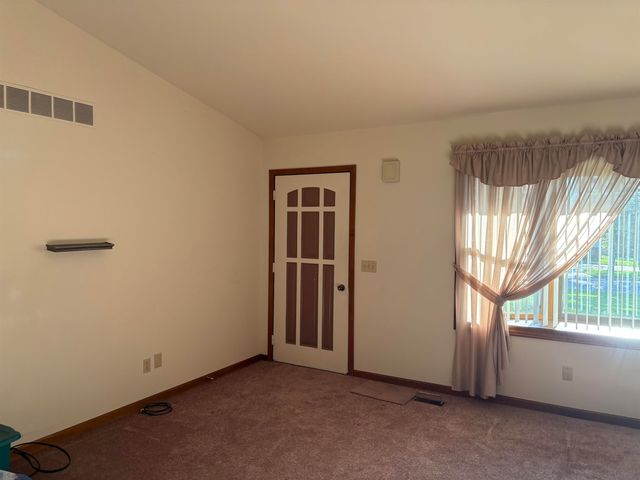 8568 Tim Tam Trail Circle, Flushing, MI 48433