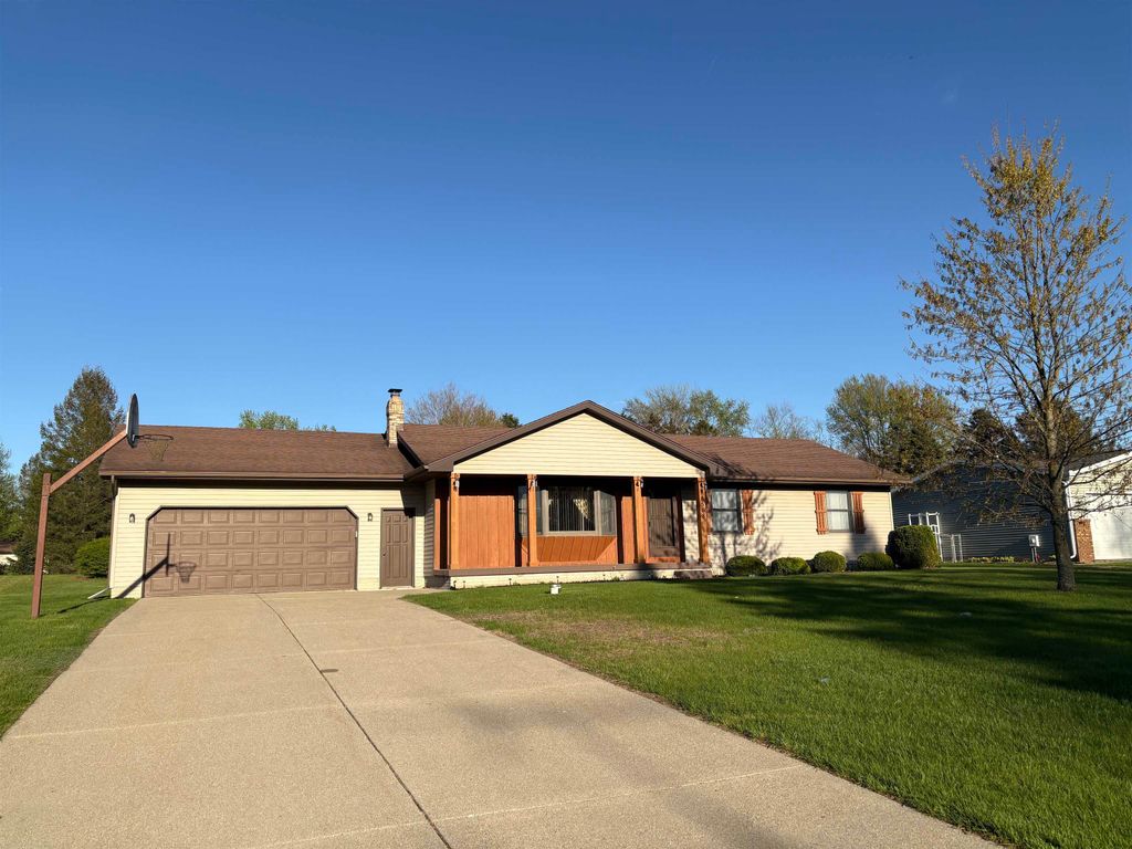 8568 Tim Tam Trail Circle, Flushing, MI 48433