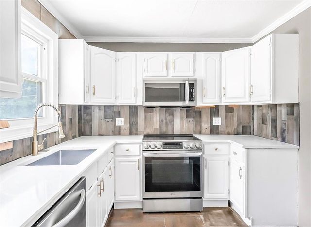 3431 N 70TH Terrace, Kansas City, KS 66109