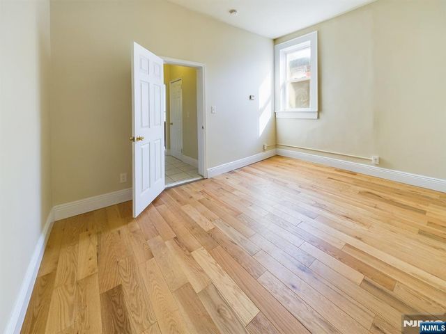 413-15 Dodd Street 1, East Orange, NJ 07017