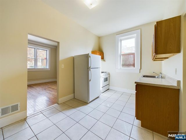 413-15 Dodd Street 1, East Orange, NJ 07017