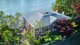 577-579 1st Avenue, Troy, NY 12182