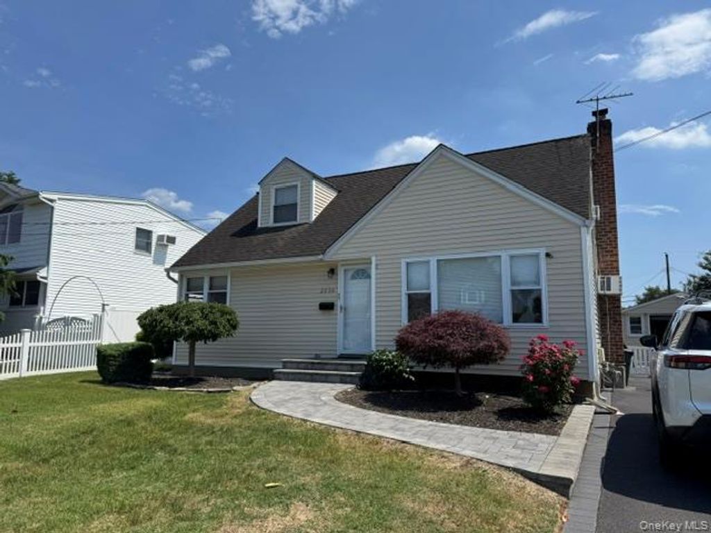 2656 Cedar Lane, Bellmore, NY 11710