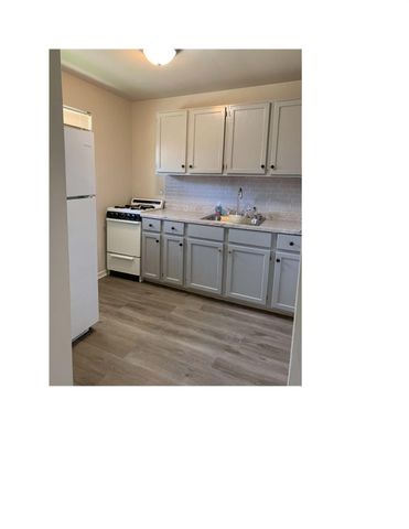 7205 Longfield Drive, Madeira, OH 45243
