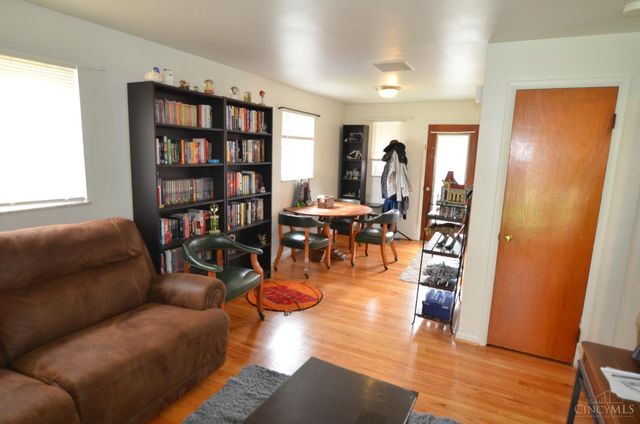 7205 Longfield Drive, Madeira, OH 45243