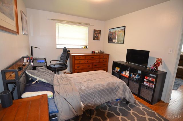 7205 Longfield Drive, Madeira, OH 45243