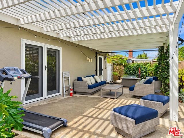 23909 Welby Way, Los Angeles, CA 91307