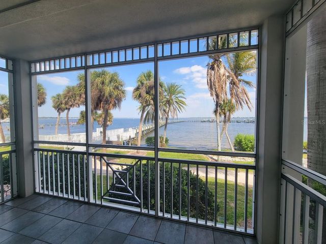 5114 MELBOURNE STREET A105, Punta Gorda, FL 33980