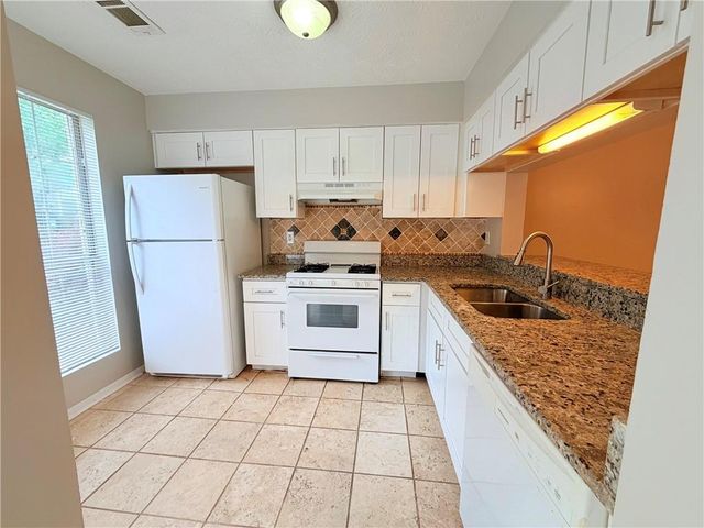 6647 Wellington Square, Norcross, GA 30093