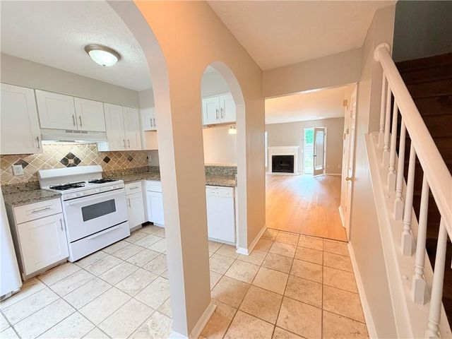 6647 Wellington Square, Norcross, GA 30093