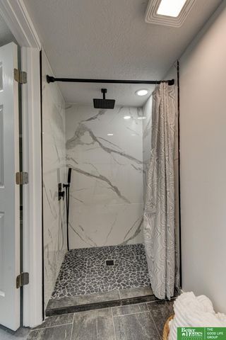 4005 ohio Street, Omaha, NE 68111