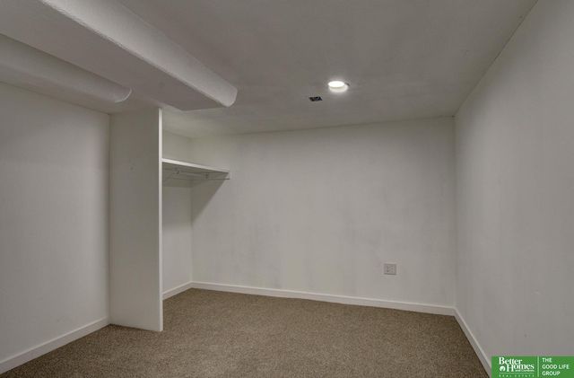 4005 ohio Street, Omaha, NE 68111