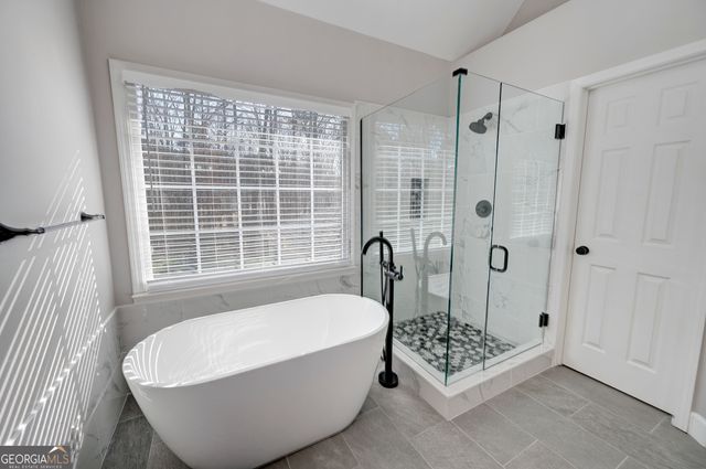 149 Saddle Mountain Drive SE, Calhoun, GA 30701