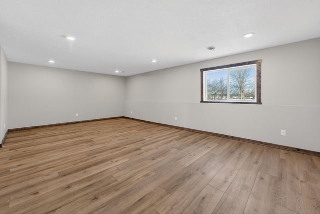 7319 Rolling Meadows Circle, Pine City, MN 55063