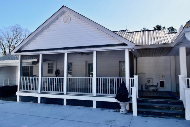 3554 Jordanville Rd., Galivants Ferry, SC 29544