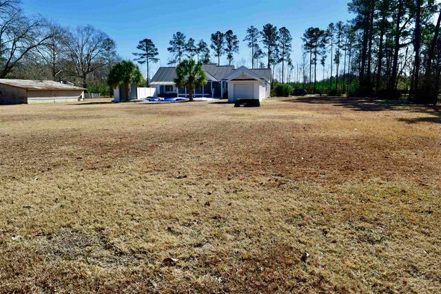 3554 Jordanville Rd., Galivants Ferry, SC 29544
