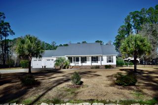 3554 Jordanville Rd., Galivants Ferry, SC 29544