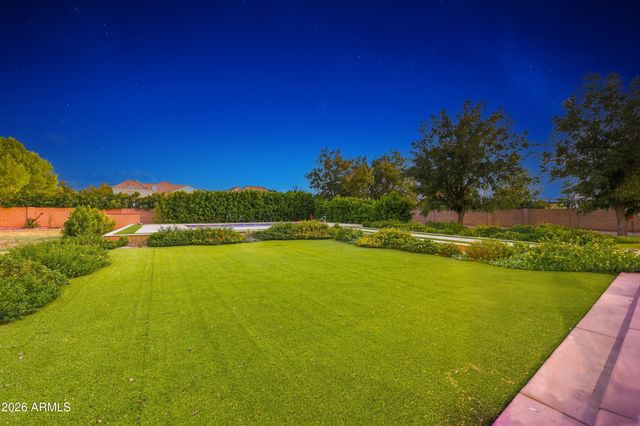 15415 E PICKETT Court, Gilbert, AZ 85298