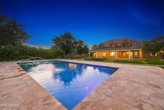 15415 E PICKETT Court, Gilbert, AZ 85298