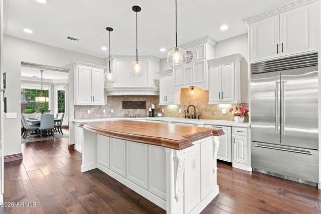15415 E PICKETT Court, Gilbert, AZ 85298