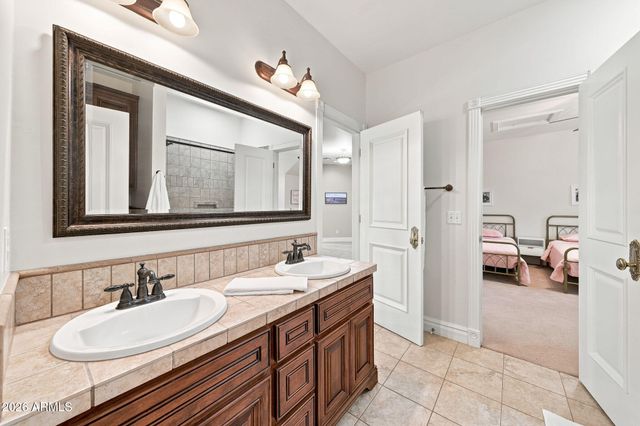 15415 E PICKETT Court, Gilbert, AZ 85298