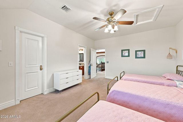 15415 E PICKETT Court, Gilbert, AZ 85298