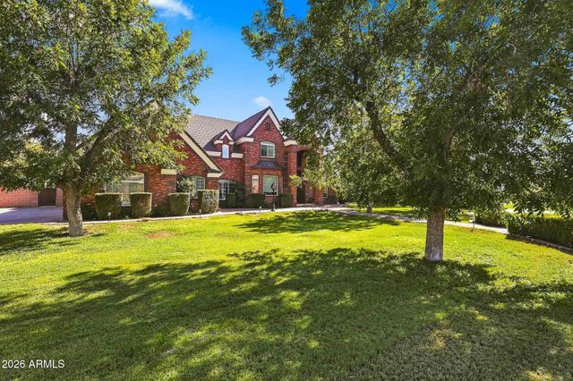 15415 E PICKETT Court, Gilbert, AZ 85298