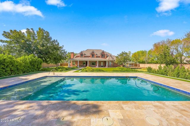 15415 E PICKETT Court, Gilbert, AZ 85298