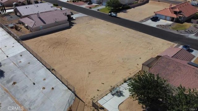 14008 Topmast, Helendale, CA 92342
