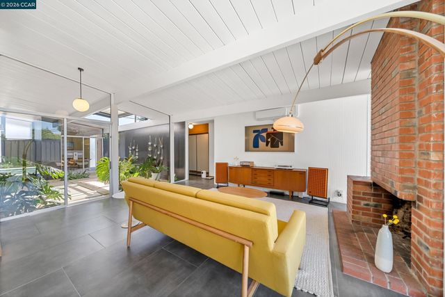 4130 Wilson Ln, Concord, CA 94521