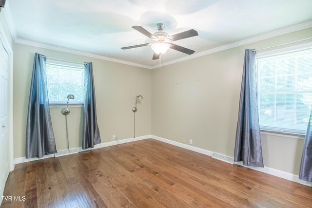 1411 Erwin Highway, Greeneville, TN 37745