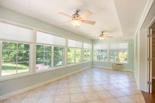 1411 Erwin Highway, Greeneville, TN 37745