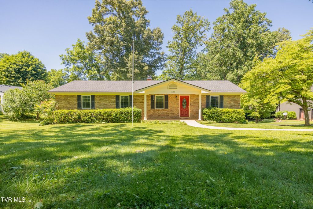 1411 Erwin Highway, Greeneville, TN 37745