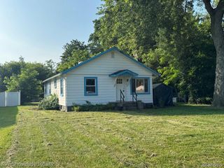 5821 FELSKE Drive, Brighton Township, MI 48116