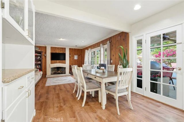 19122 Weston, Tarzana, CA 91356