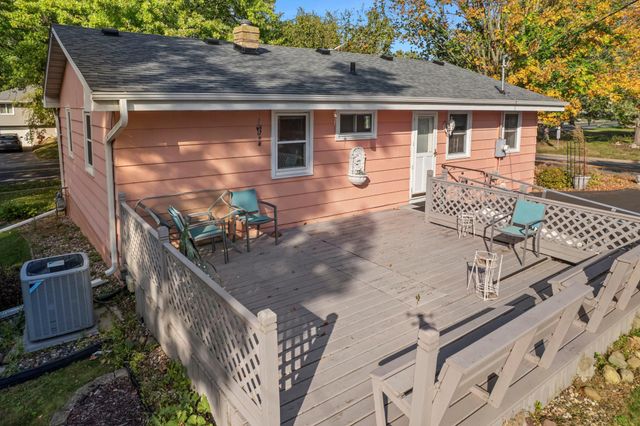 2254 Orchard Lane, White Bear Lake, MN 55110