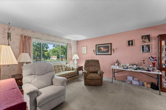 2254 Orchard Lane, White Bear Lake, MN 55110