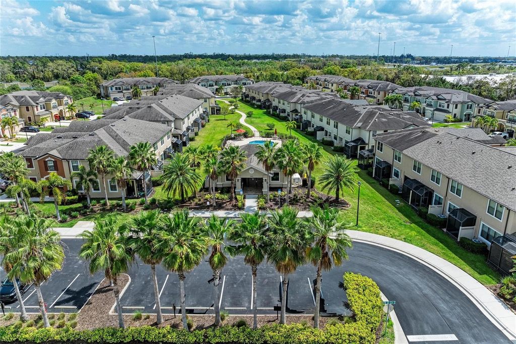 Image 34 of property listing at 7844 52ND TERRACE E, Bradenton, FL 34203