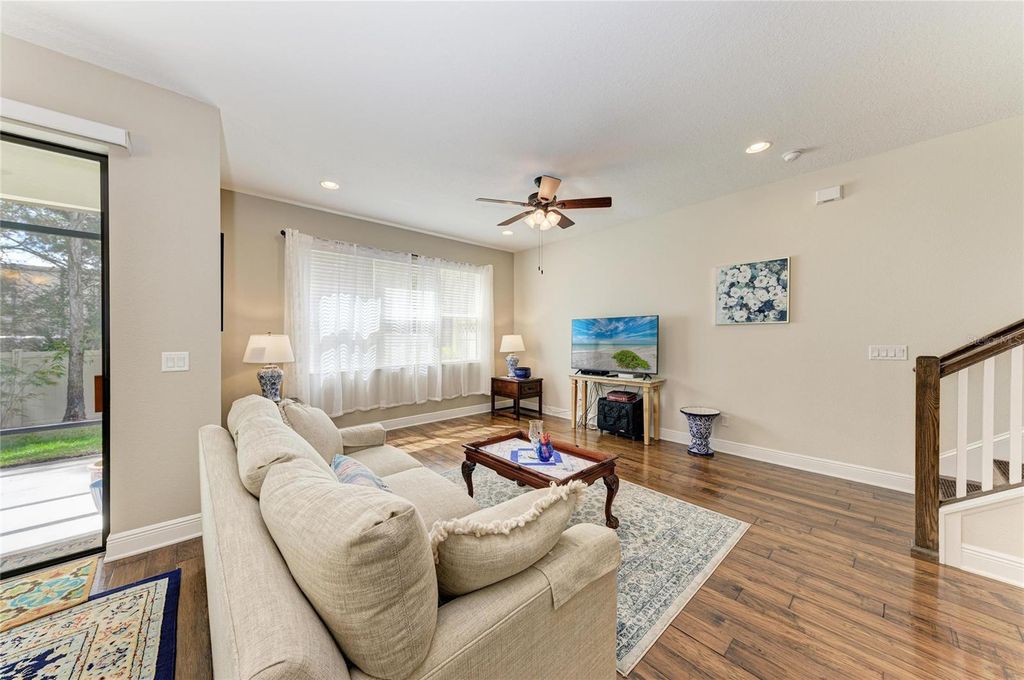 Image 7 of property listing at 7844 52ND TERRACE E, Bradenton, FL 34203