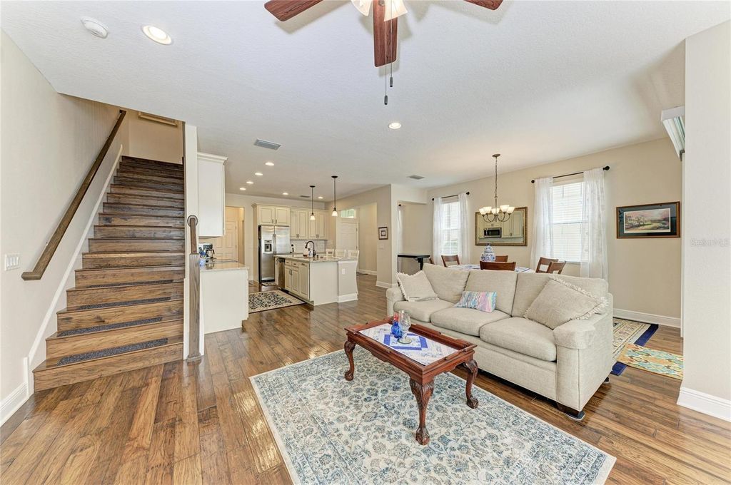 Image 9 of property listing at 7844 52ND TERRACE E, Bradenton, FL 34203