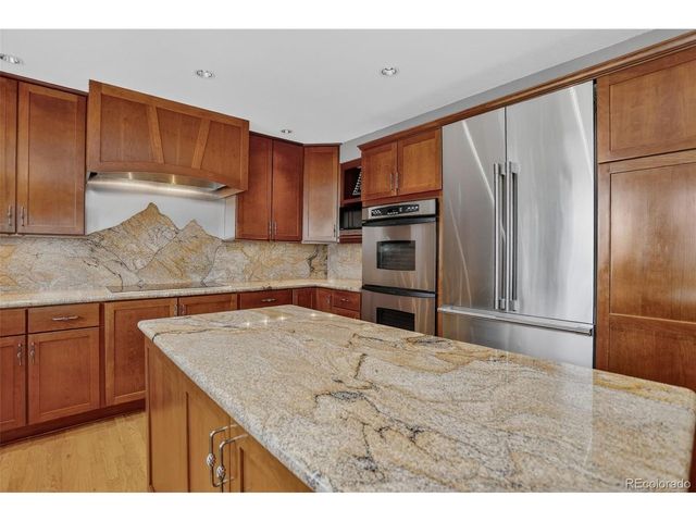 8864 S Indian Creek St, Highlands Ranch, CO 80126