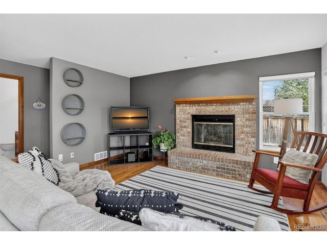8864 S Indian Creek St, Highlands Ranch, CO 80126