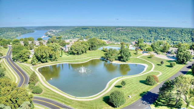 2826 Paddock Lane, Villa Hills, KY 41017