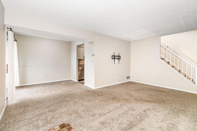 2826 Paddock Lane, Villa Hills, KY 41017