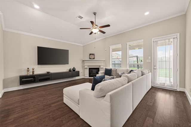 25303 Angelwood Springs Lane, Tomball, TX 77375