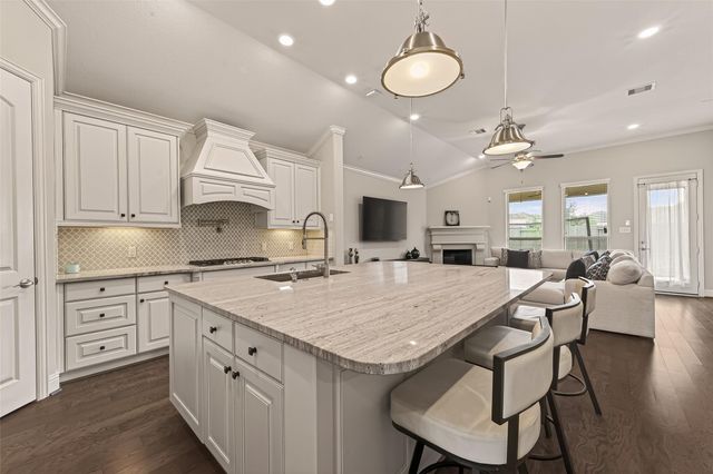 25303 Angelwood Springs Lane, Tomball, TX 77375