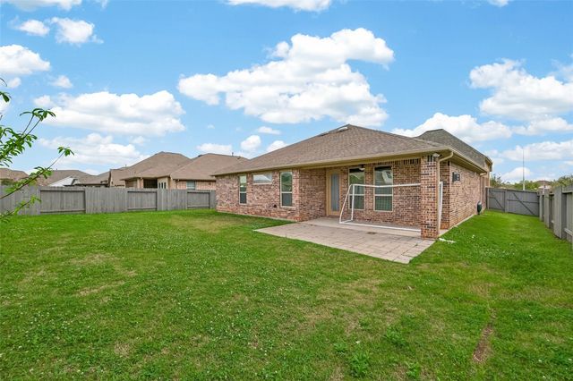 25303 Angelwood Springs Lane, Tomball, TX 77375