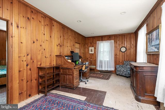 302 S MAIN ST, Hightstown, NJ 08520
