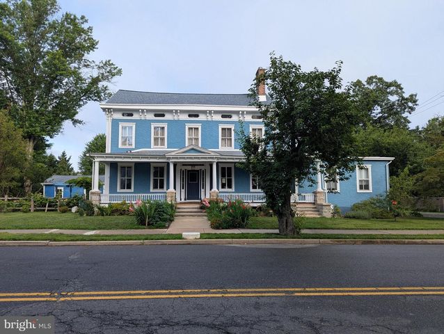 302 S MAIN ST, Hightstown, NJ 08520